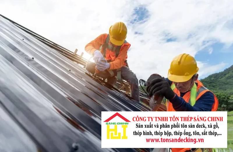 5 lỗi phổ biến khi lắp đặt mái tôn canopy nhà xưởng và giải pháp hiệu quả