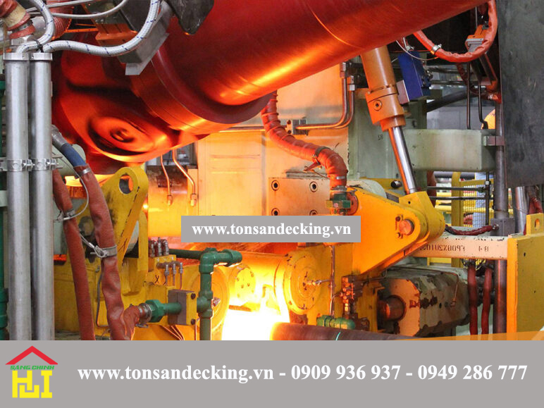 Bước 3: Đúc liên tục nhiên liệu