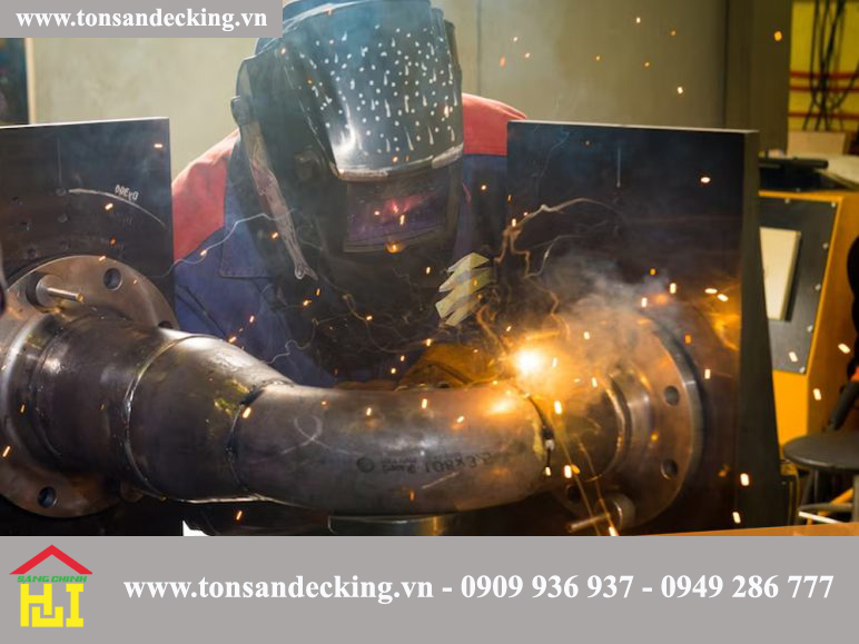 Một số ứng dụng phổ biến khác của sắt
