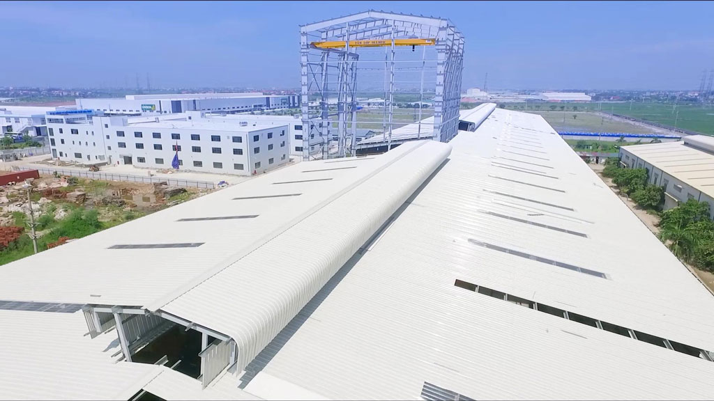 Tôn màu trắng sữa