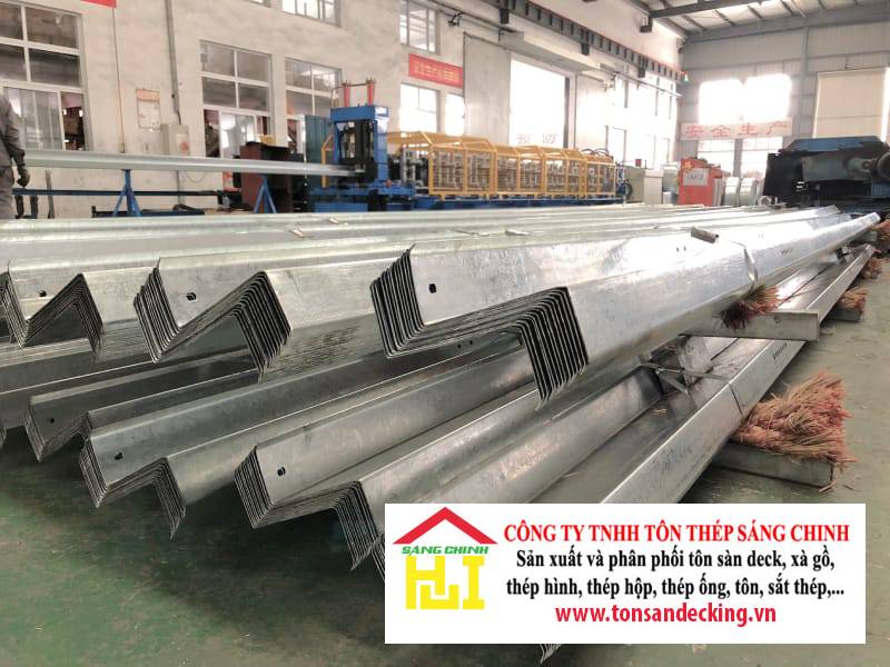 Tỷ trọng xà gồ ảnh hưởng gì đến độ võng mái nhà xưởng?