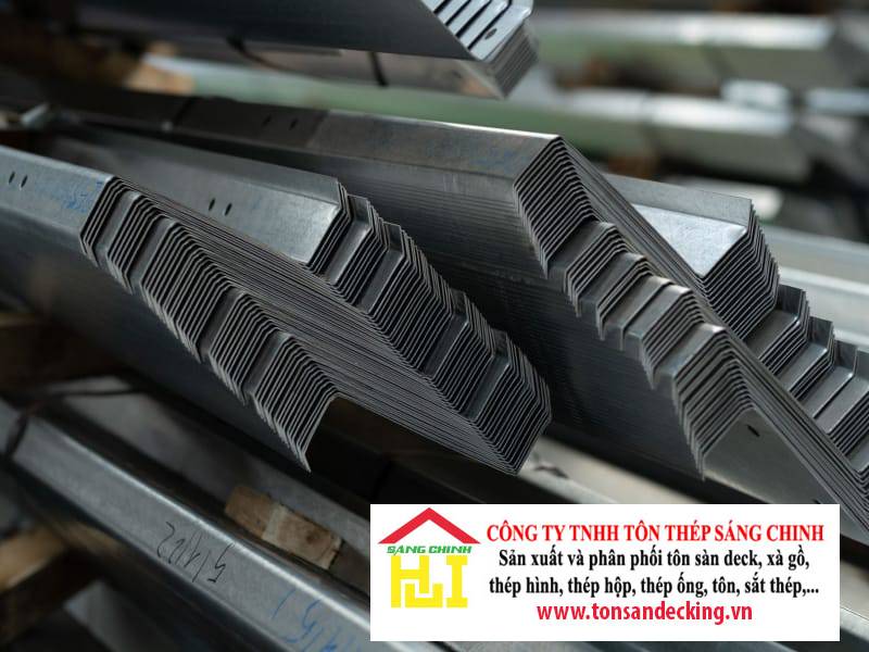 Báo Giá Xà Gồ VinaOne Mới Nhất