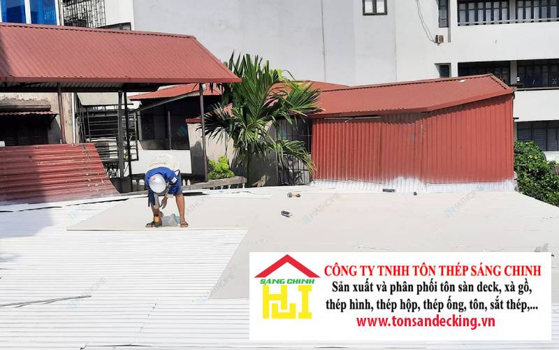 Cách chống nóng mái tôn hiệu quả hiện nay: Giải pháp toàn diện cho nhà ở & công trình