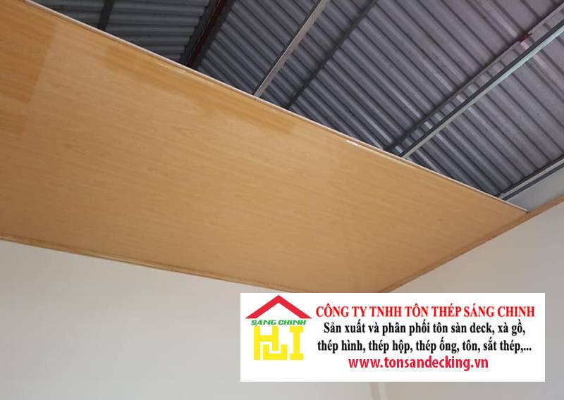 Cách chống nóng mái tôn hiệu quả hiện nay: Giải pháp toàn diện cho nhà ở & công trình