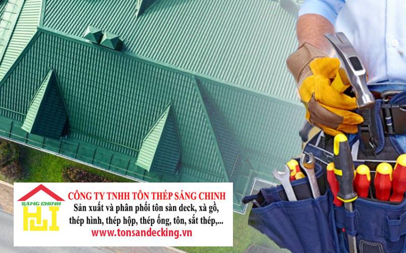 Cách vệ sinh và bảo dưỡng mái tôn giúp kéo dài tuổi thọ