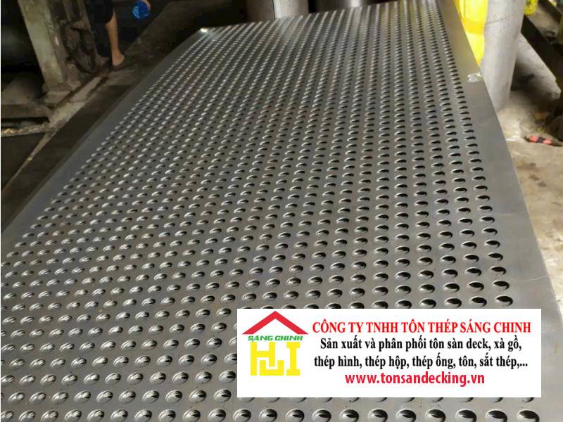 Gia Công Thép Tấm Theo Yêu Cầu