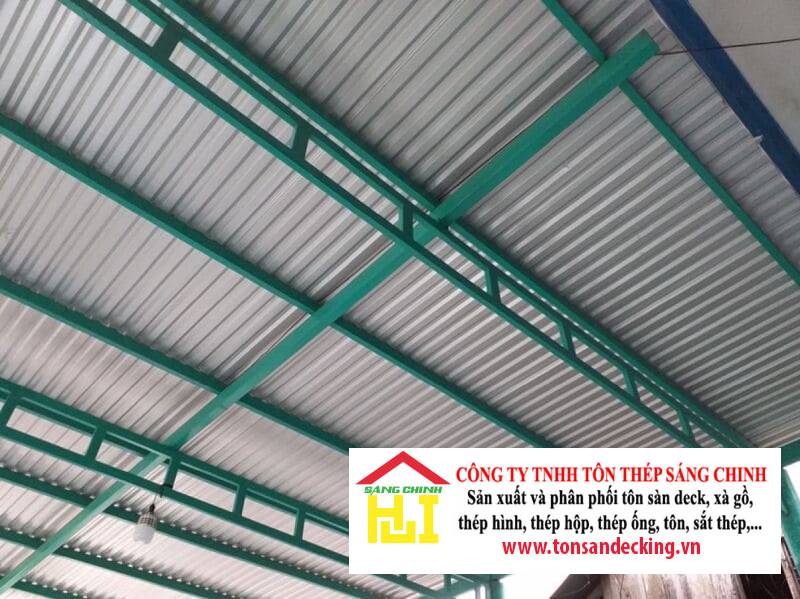 Giá tôn 5 sóng vuông