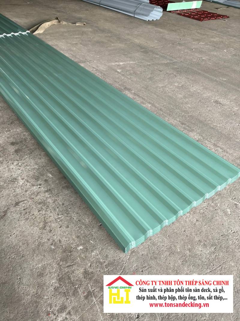 Giá tôn 9 sóng vuông