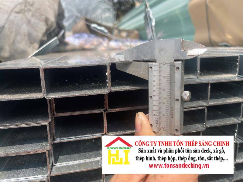 Giá xà gồ thép hộp 25x50