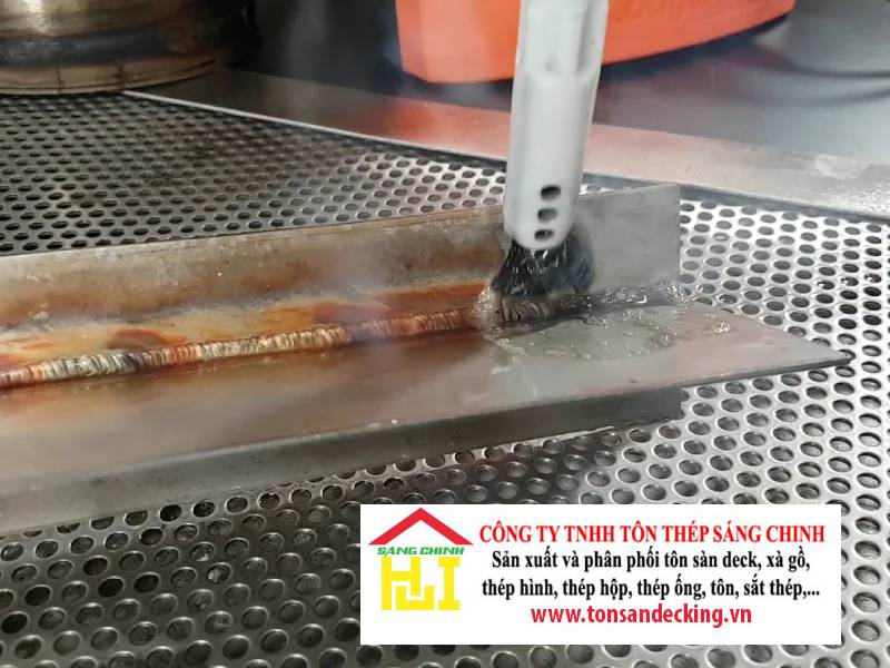 #5 Loại Hóa Chất Tẩy Gỉ Inox Hiệu Quả