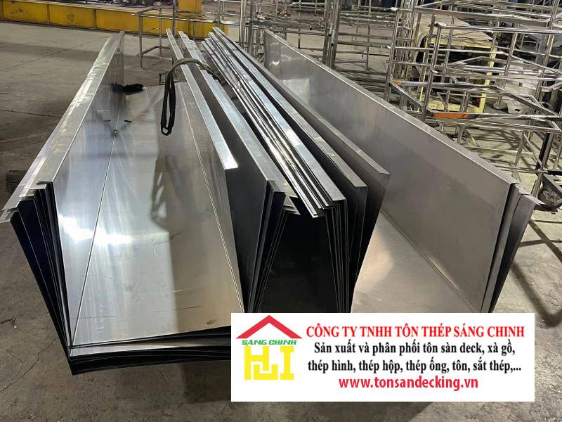 Hướng dẫn cách lắp đặt máng xối inox đúng kỹ thuật cho công trình của bạn
