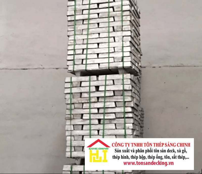 Thị trường kẽm thỏi trên thế giới: Phân tích xu hướng & giá cả