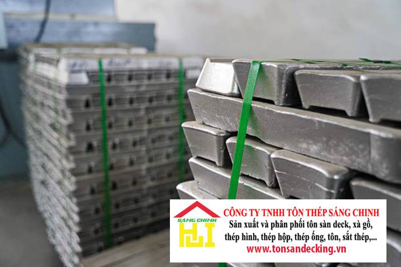 Kẽm thỏi chất lượng cao: Ứng dụng và tiêu chuẩn chất lượng