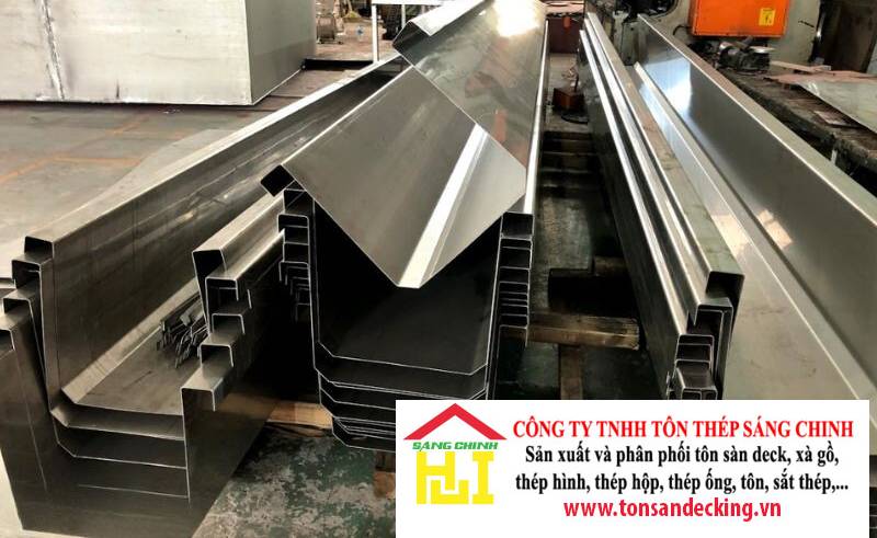 Máng Xối Inox Là Gì? Ưu Điểm Của Máng Xối Inox