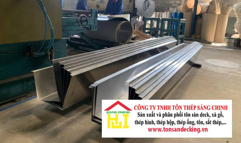Máng Xối Inox Là Gì? Ưu Điểm Của Máng Xối Inox