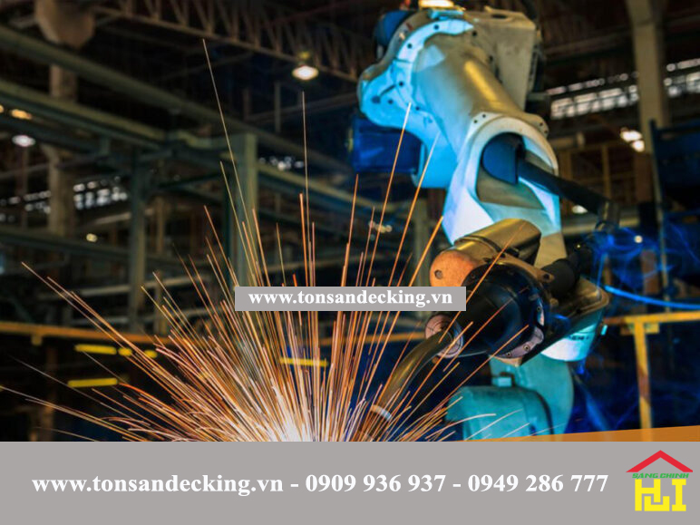 Nên lựa chọn phương pháp gia công sắt bản mã nào?