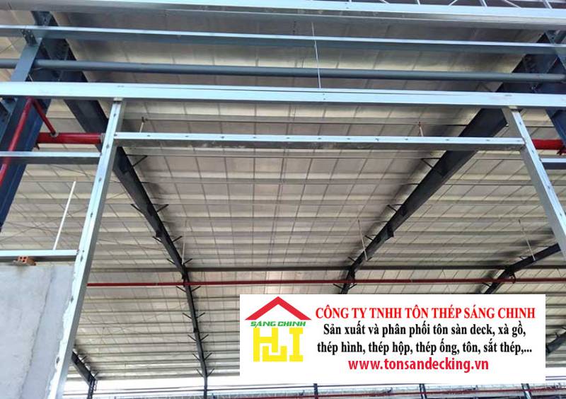 Những lợi ích của Tôn Lợp Mái trong xây dựng nhà cửa