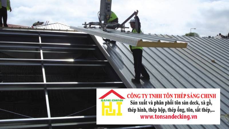 Những lợi ích của Tôn Lợp Mái trong xây dựng nhà cửa