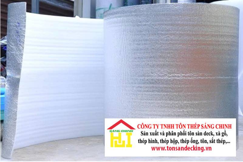 So sánh tôn cách nhiệt PU, tôn panel EPS và tôn PE Foam