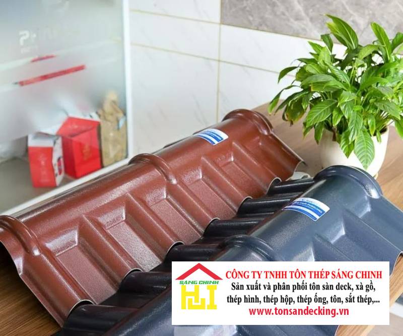 Tấm úp đuôi mái