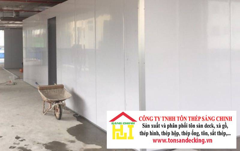 Tấm vách ngăn tôn xốp