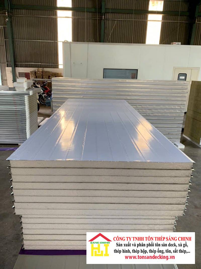 Tấm vách ngăn tôn xốp