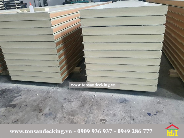 Tấm vách panel PU