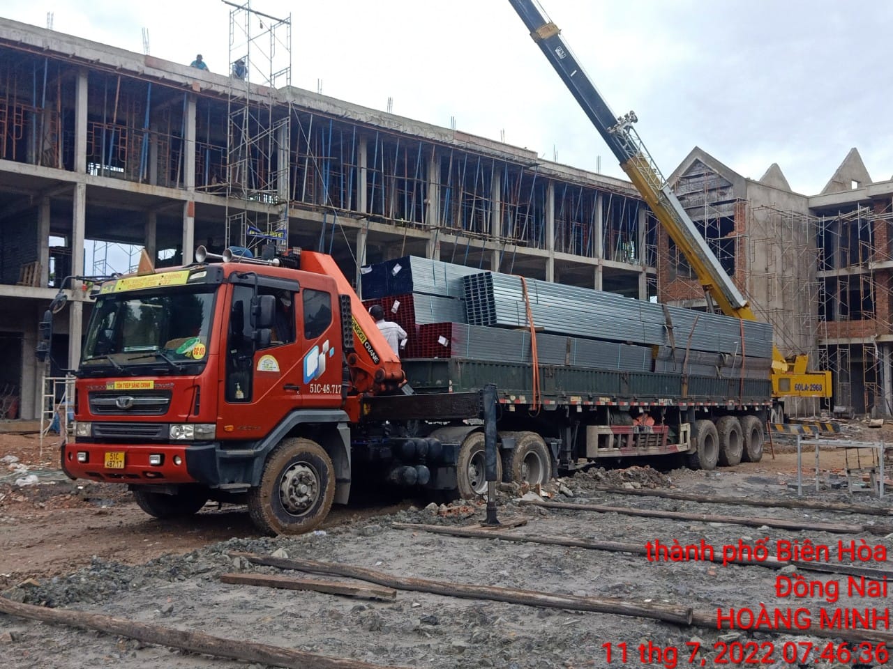 Giá thép hộp đen, mạ kẽm Cà Mau