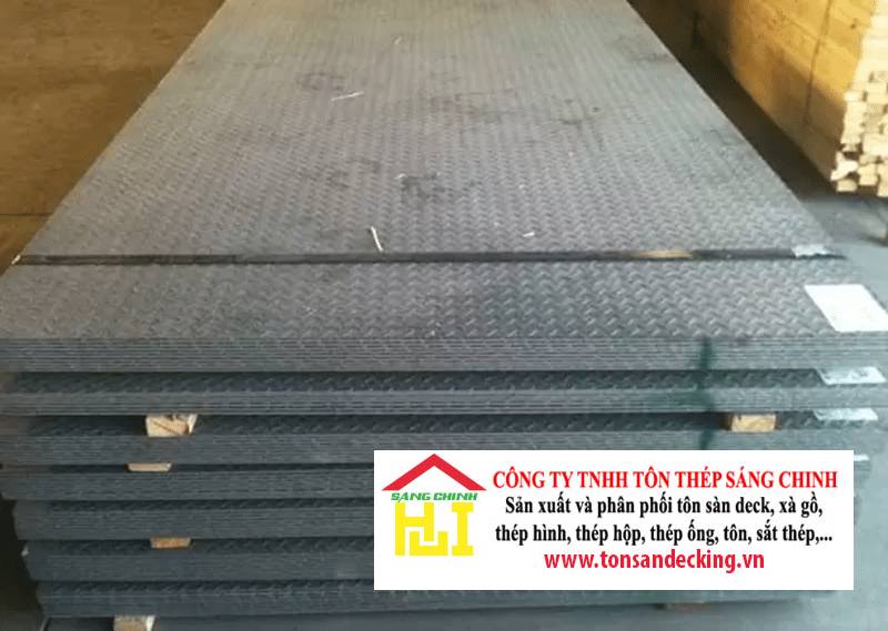 Thép tấm chống trượt là gì?