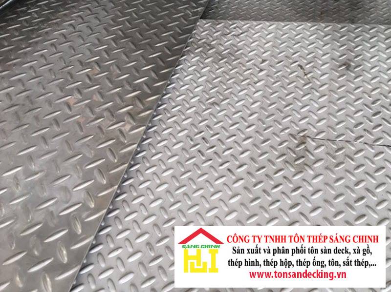 Thép tấm chống trượt và một số những ứng dụng