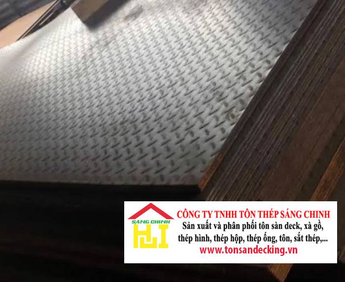 Thép Tấm Gân 12 ly (Dày 12mm)
