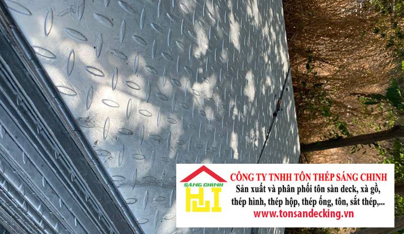 Thép Tấm Gân 5ly (Tấm nhám chống trượt dày 5mm)