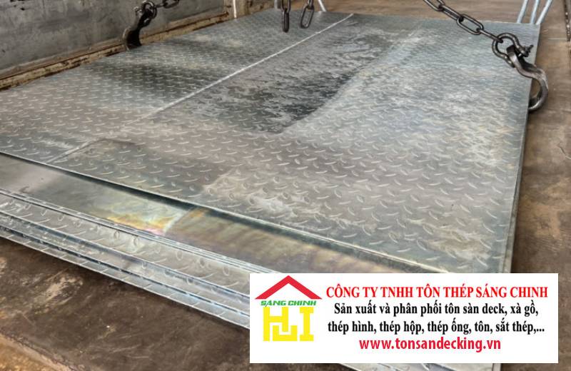 Thép Tấm Gân Mạ Kẽm