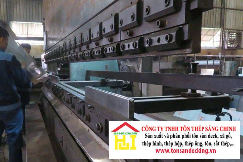 Thép tấm gia công cắt CNC – chấn – dập – uốn theo yêu cầu