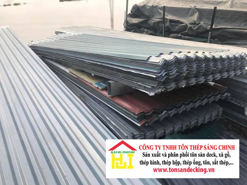Tiết kiệm năng lượng hơn với tấm lợp kim loại