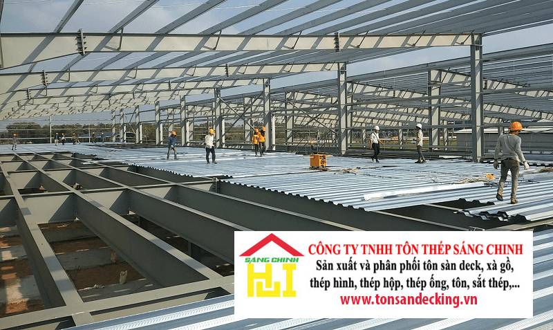 Nên chọn tôn sàn deck hãng nào?
