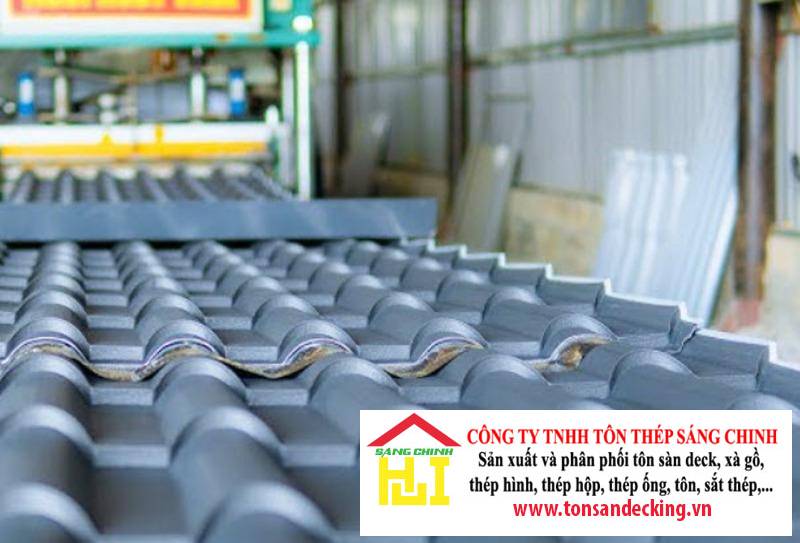 Tôn giả ngói màu xanh đen