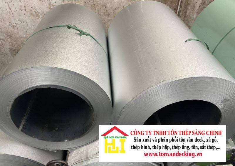 Tôn lạnh màu và tôn lạnh không màu