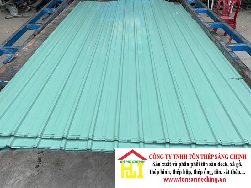 Giá tôn lạnh tại Quận 8