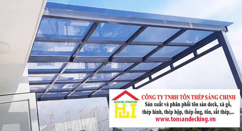 Tôn nhựa lấy sáng Hoa Sen