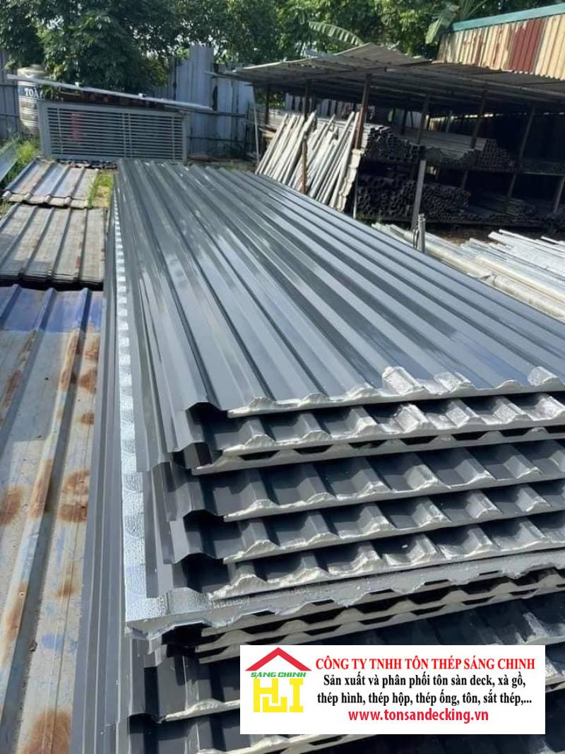 Bảng Giá Thi Công Mái Tôn Xốp Cập Nhật Mới Nhất