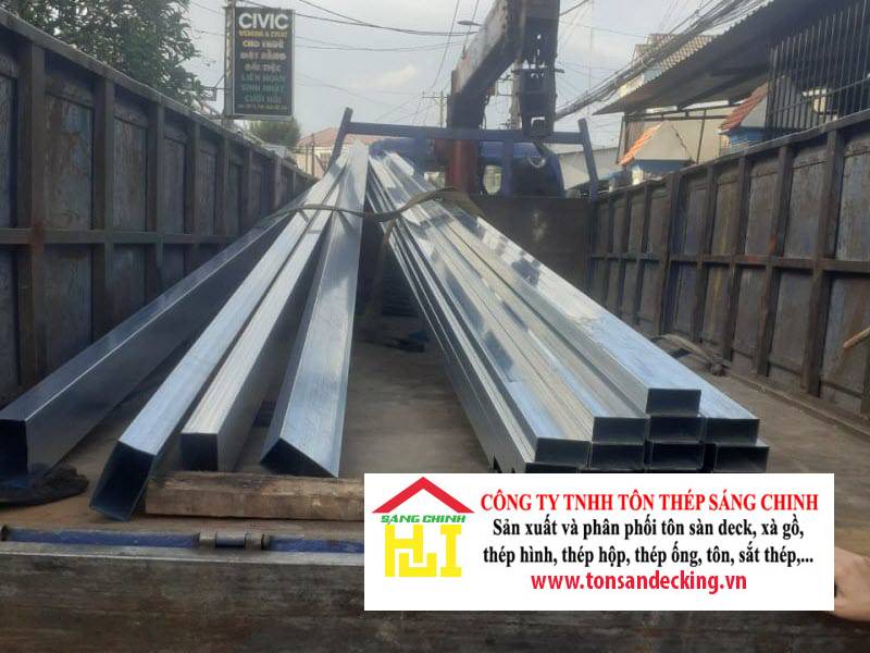 Giá sắt hộp Nam Kim