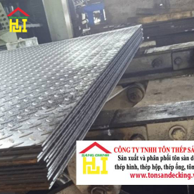 Thép Tấm Gân Mạ Kẽm