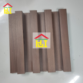Tôn cách nhiệt Phương Nam 3 lớp tôn nền dày 0.45mm + PU + giấy bạc