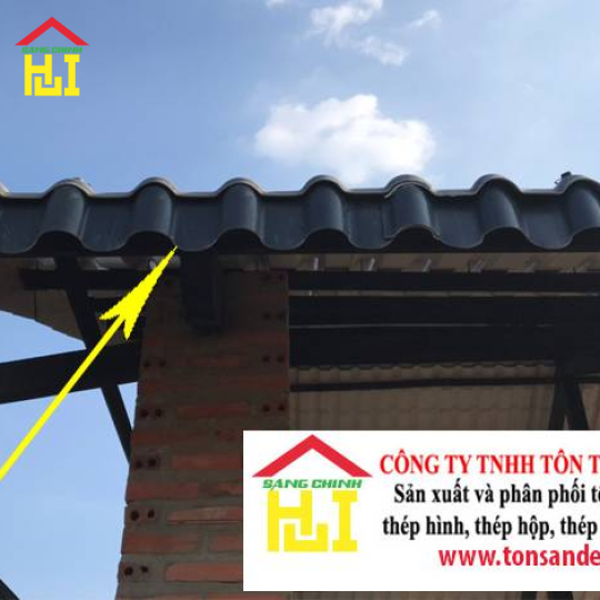 Tấm diềm hiên mái