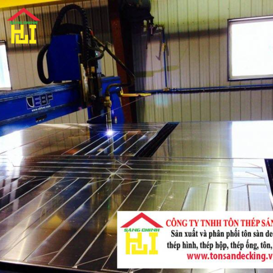 Thép tấm gia công cắt CNC – chấn – dập – uốn theo yêu cầu