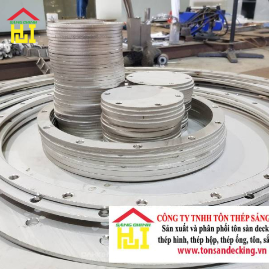 Mặt bích gia công theo đơn đặt hàng