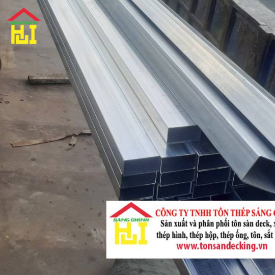 Giá xà gồ thép hộp 100x200