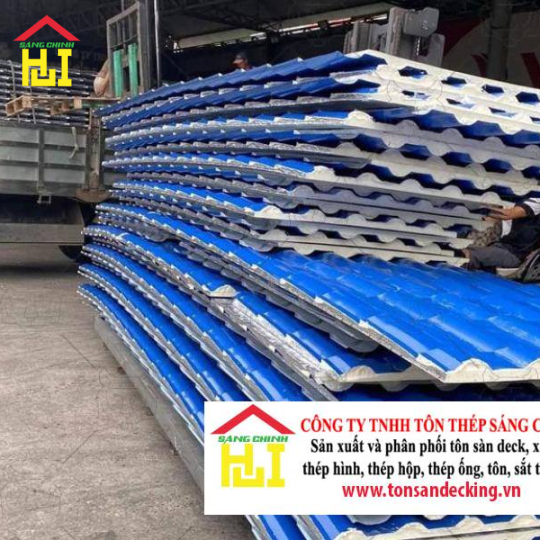 Tôn cách nhiệt màu xanh dương