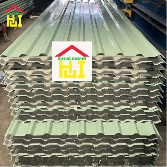 Tôn cách nhiệt Đông Á 3 lớp tôn nền dày 0.30mm + PU + giấy bạc